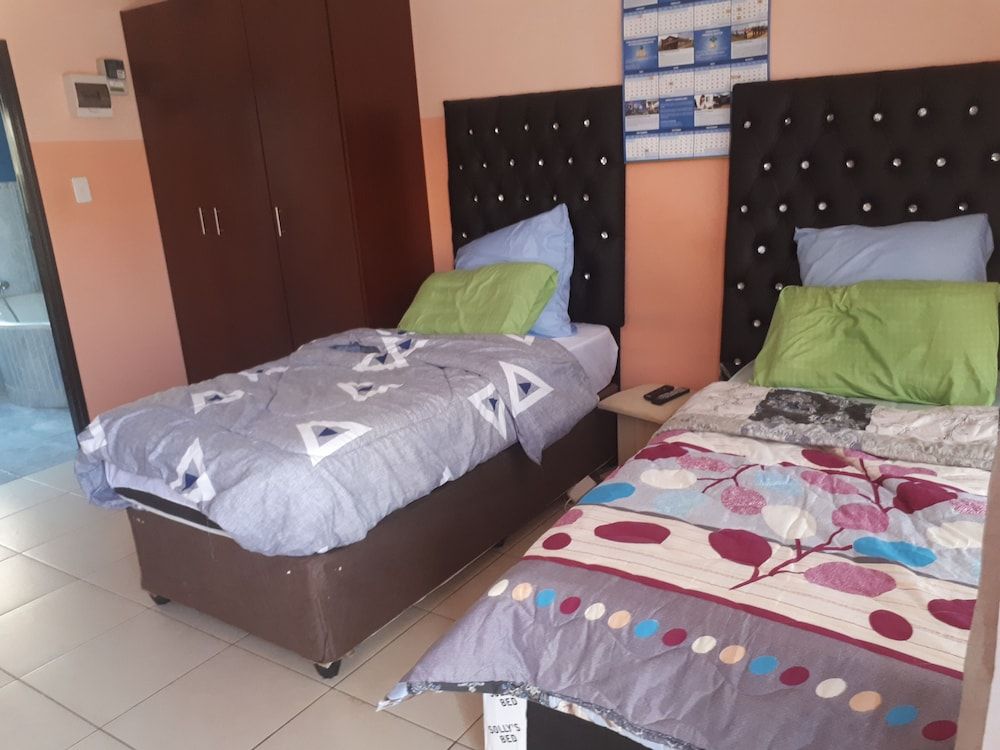 Deluxe Single Room