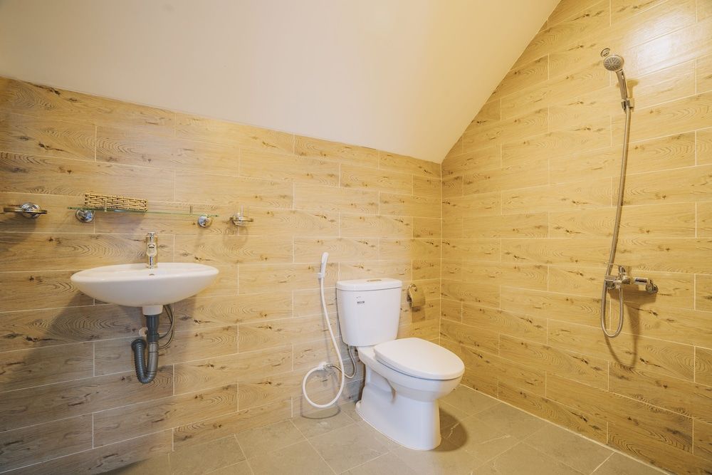 May Trang Villa Standard Twin Room 9