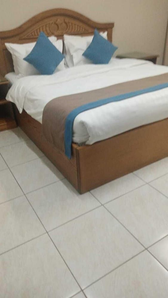 undefined Al Muteb Suites Khurais