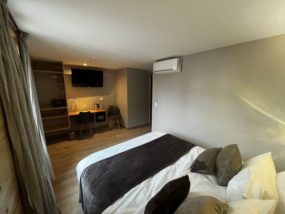 LIFFRE - 303 - 9Wagram