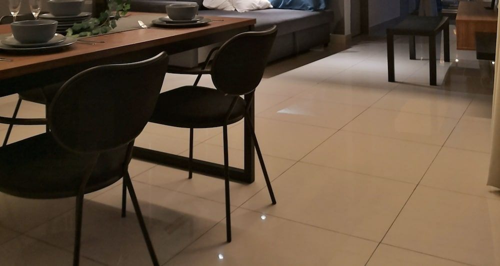 undefined Pinnacle PJ by Flexihome 2