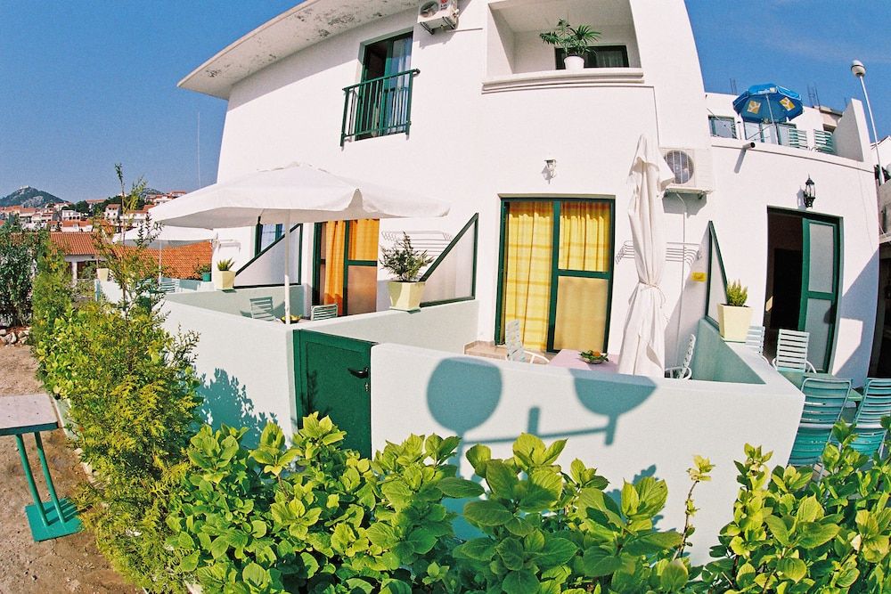 undefined Apartments Softic 4