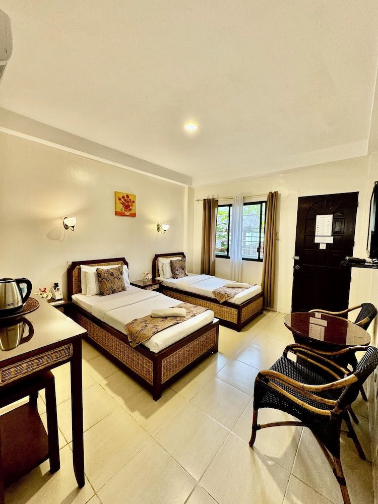 Marick Beach Resort Double or Twin Room 7