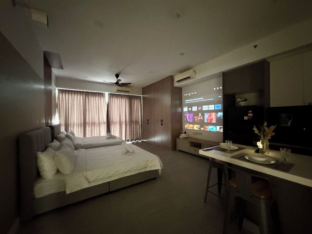 Bell Suites Deluxe Studio 32