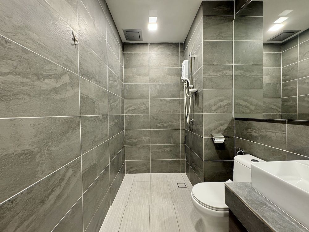 Bell Suites Deluxe Studio 23