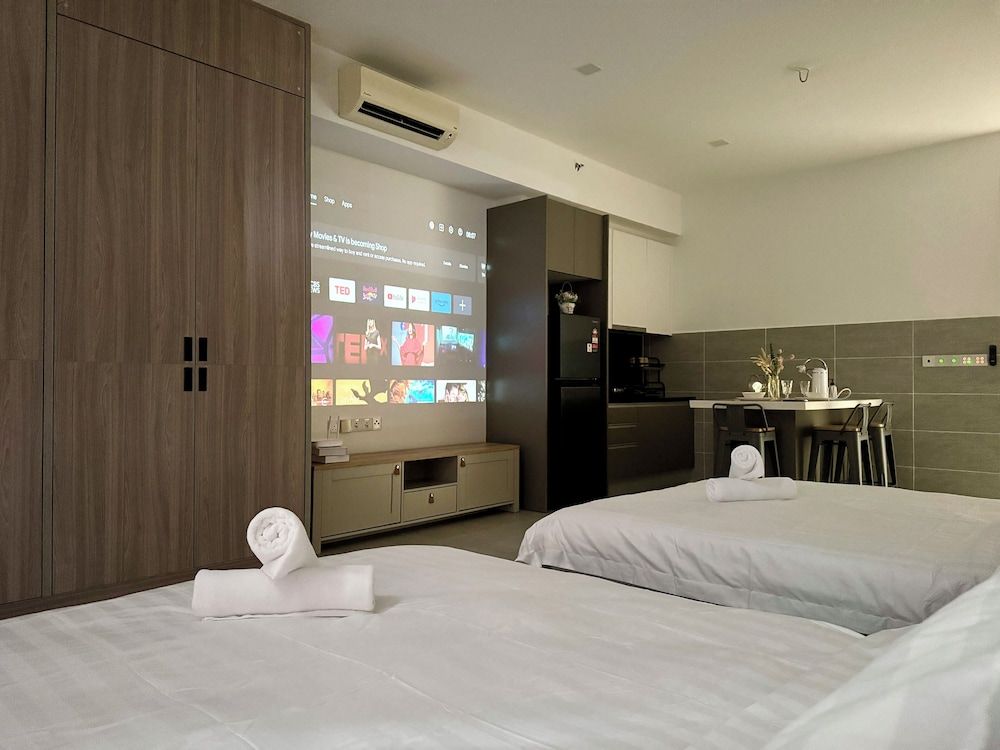 Bell Suites Deluxe Studio 30