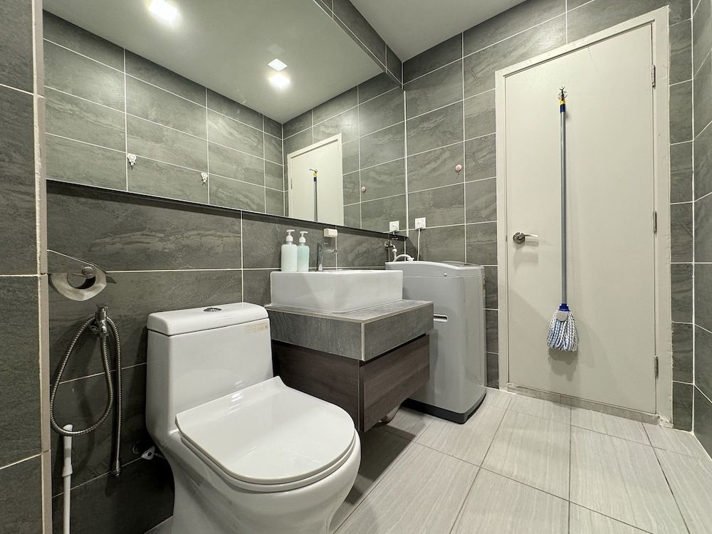 Bell Suites Deluxe Studio 22