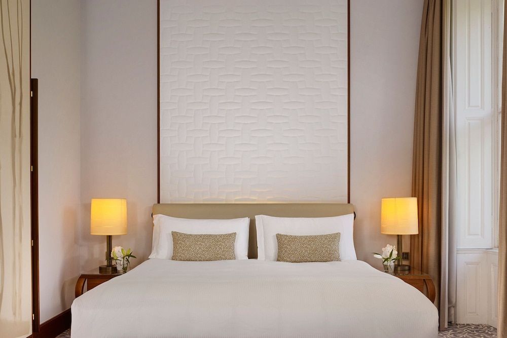 The Ritz-Carlton, Vienna Deluxe Room, 1 King Bed 4