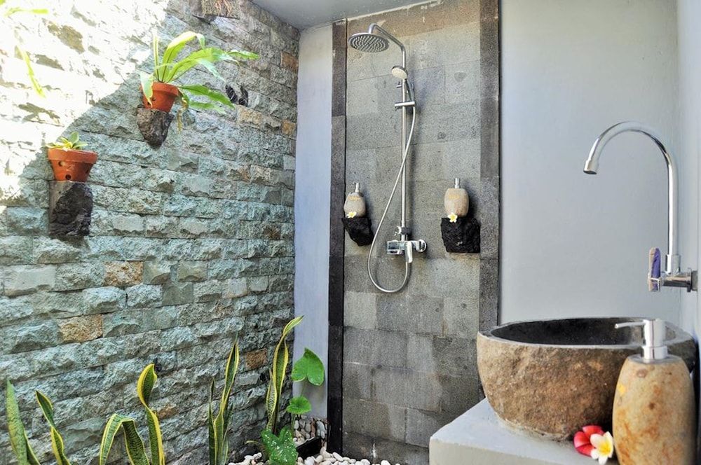 The Box Paradise Bungalow Deluxe Double Room, Pool View 10