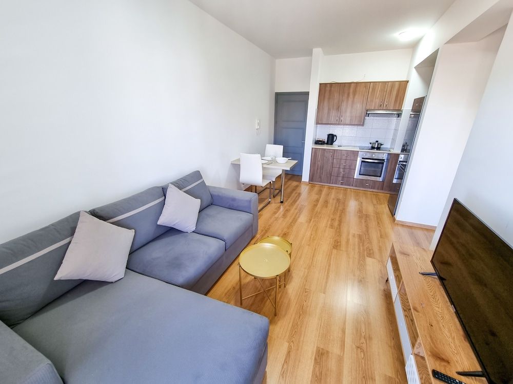 undefined Springfield Park Apartment 5