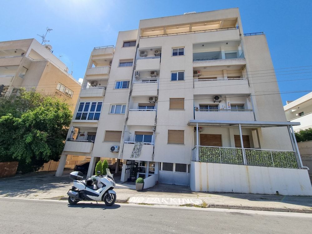 undefined Springfield Park Apartment 2