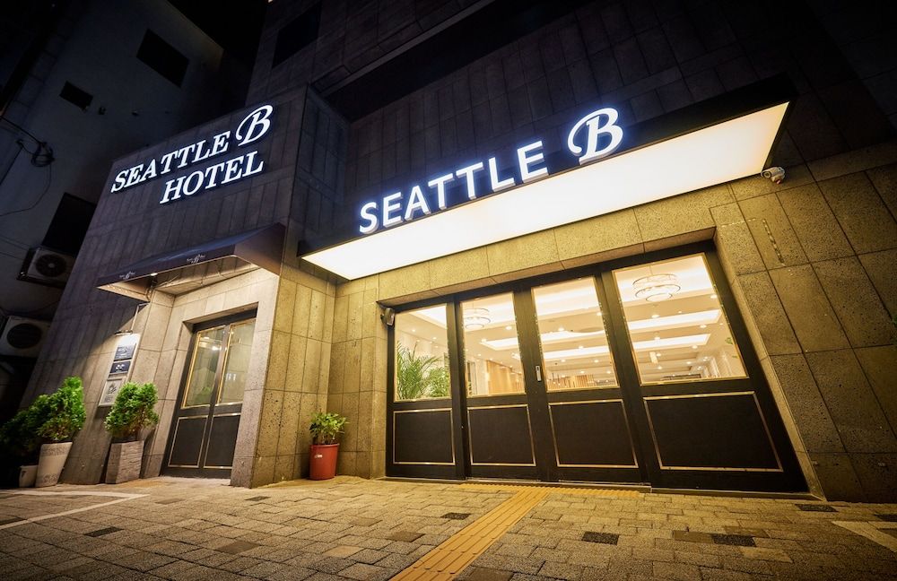 undefined Seattle B Hotel 8