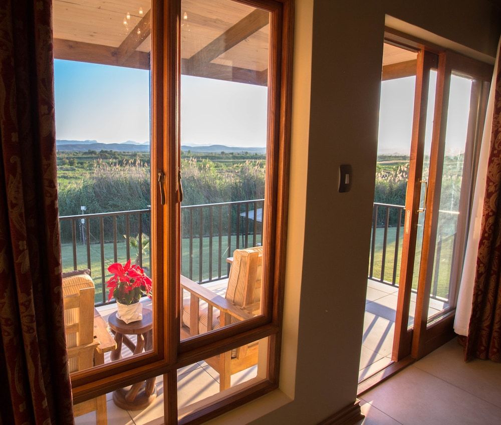 De Zeekoe Guest Farm Superior Room, Mountain View 8
