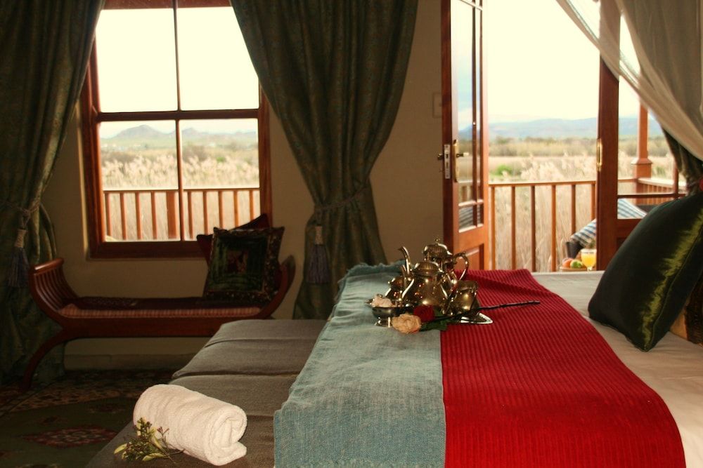 De Zeekoe Guest Farm Luxury Room, Mountain View 3