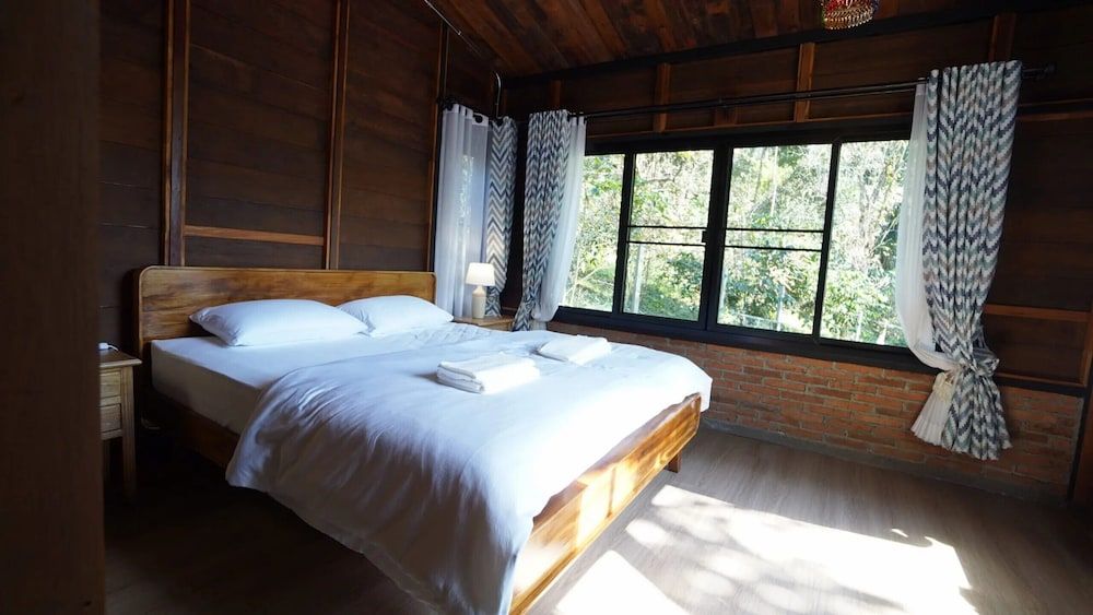 Superior Cabin