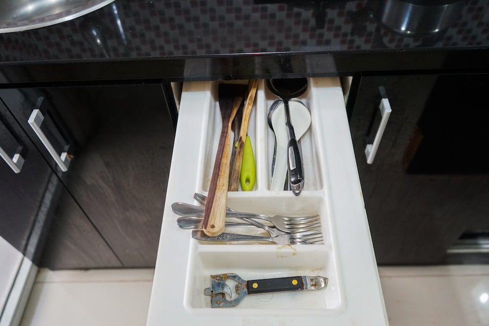 Comfy and Clean 2BR Green Pramuka Apartment Room 17