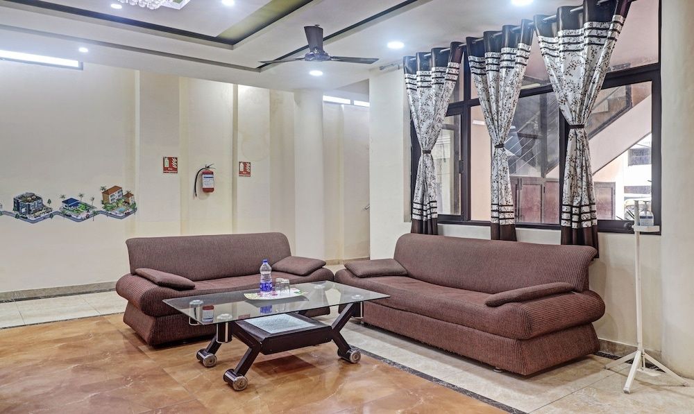 undefined Itsy By Treebo - Albie Stay Inn 4