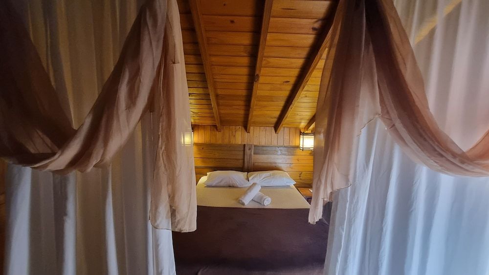 Comfort Cabin