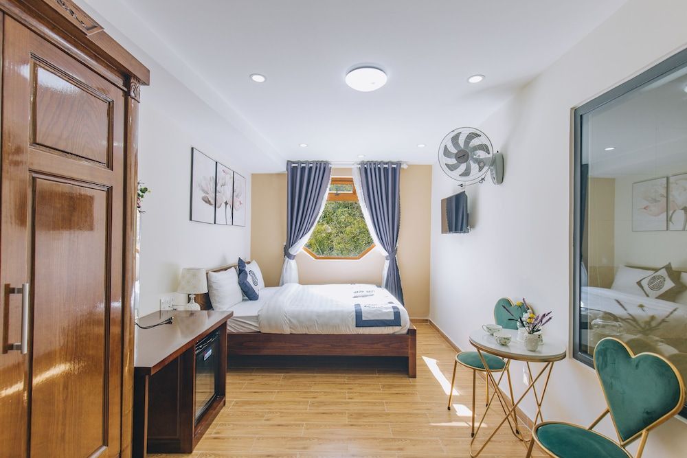 Da Lat Cam Ly Hotel Standard Double Room