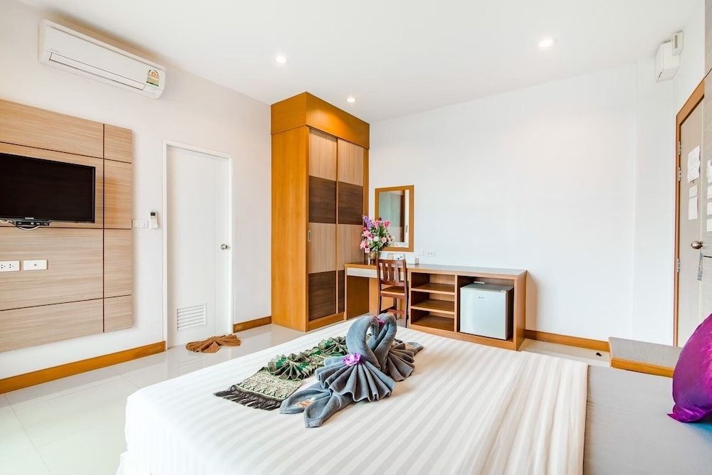 Phusamor Hotel Standard Double Room 2