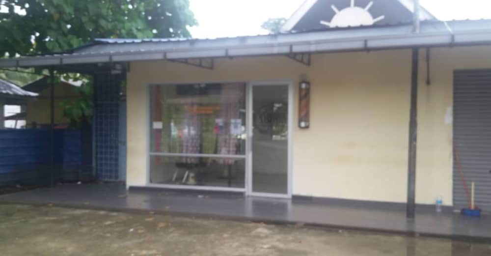 undefined Mawanza Motel 4