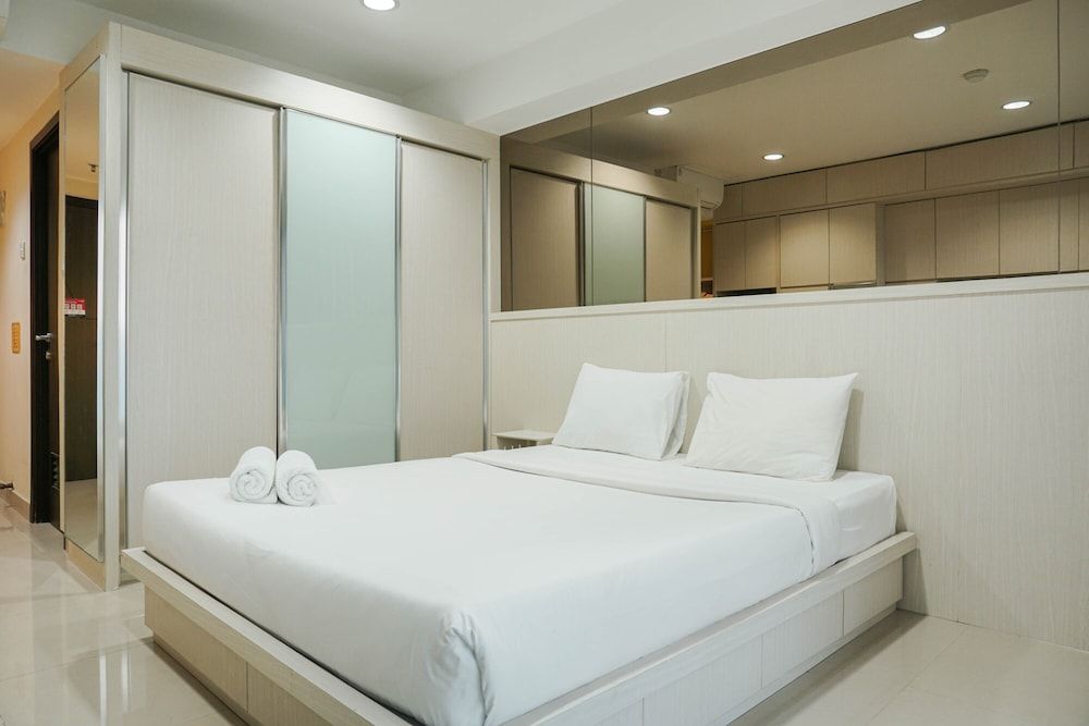 undefined Comfort Studio Tamansari The Hive Apartment 5
