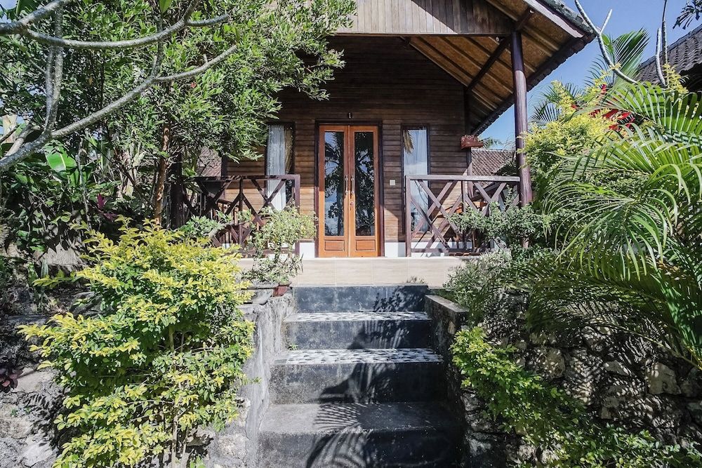 undefined Penida Lapaya Garden 8