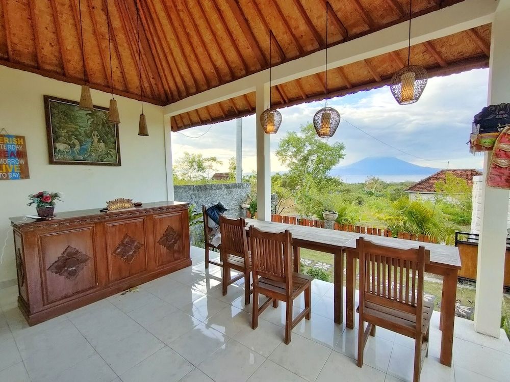 undefined Hotra Hill Cottage