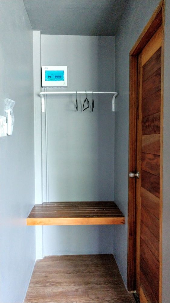 LAN LAY Resort Standard Double Room 4