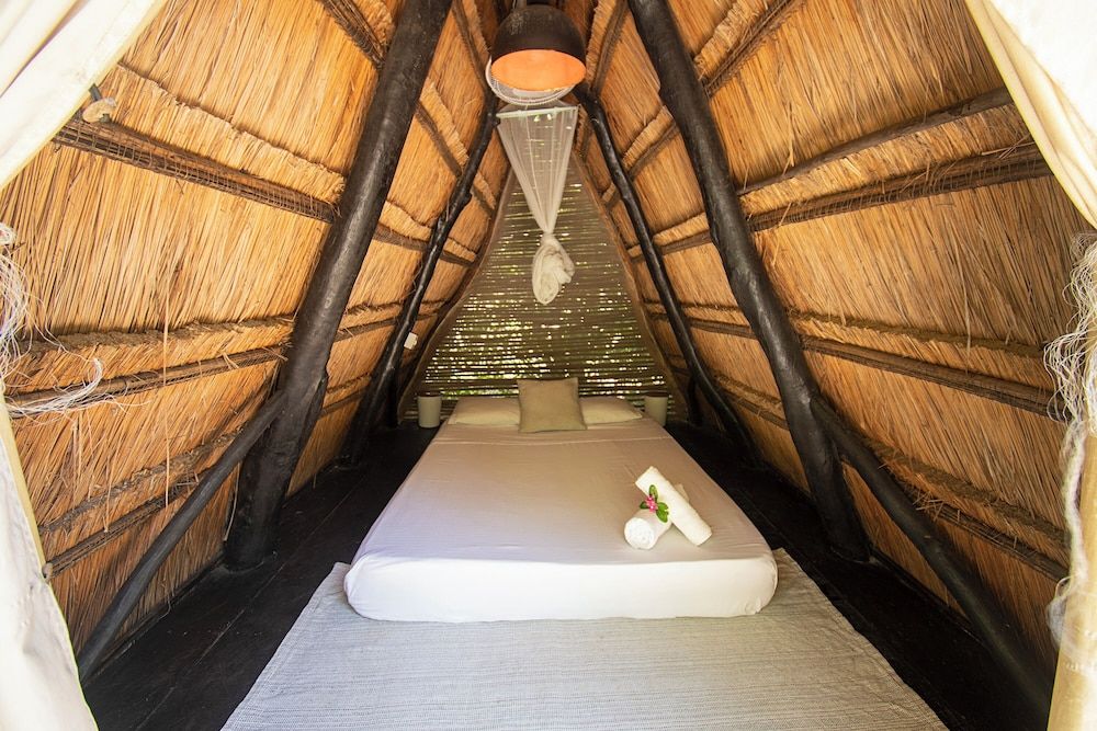 Teepee with air conditioning