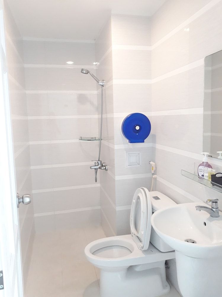 Ben Thanh Hostel Sai Gon Bed in 6-bed Mixed Dormitory 5