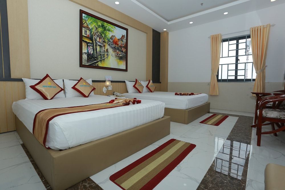 Minh Minh Nam Hotel Deluxe Double Room 8