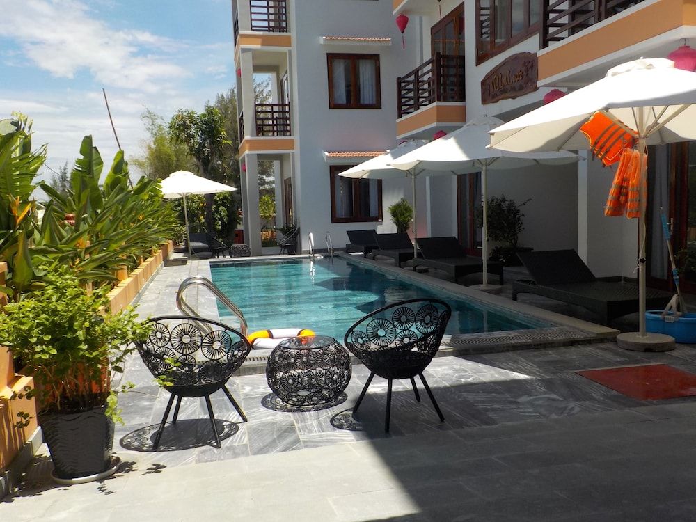 undefined Villa Loan 10