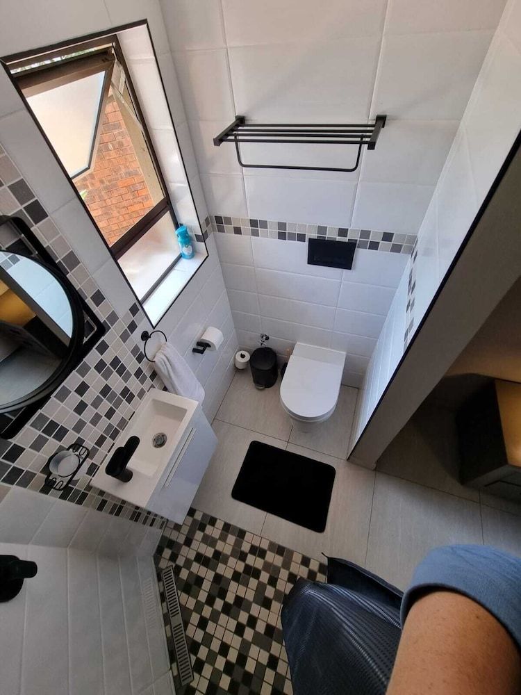 Weston Guest House Luxury Studio 12