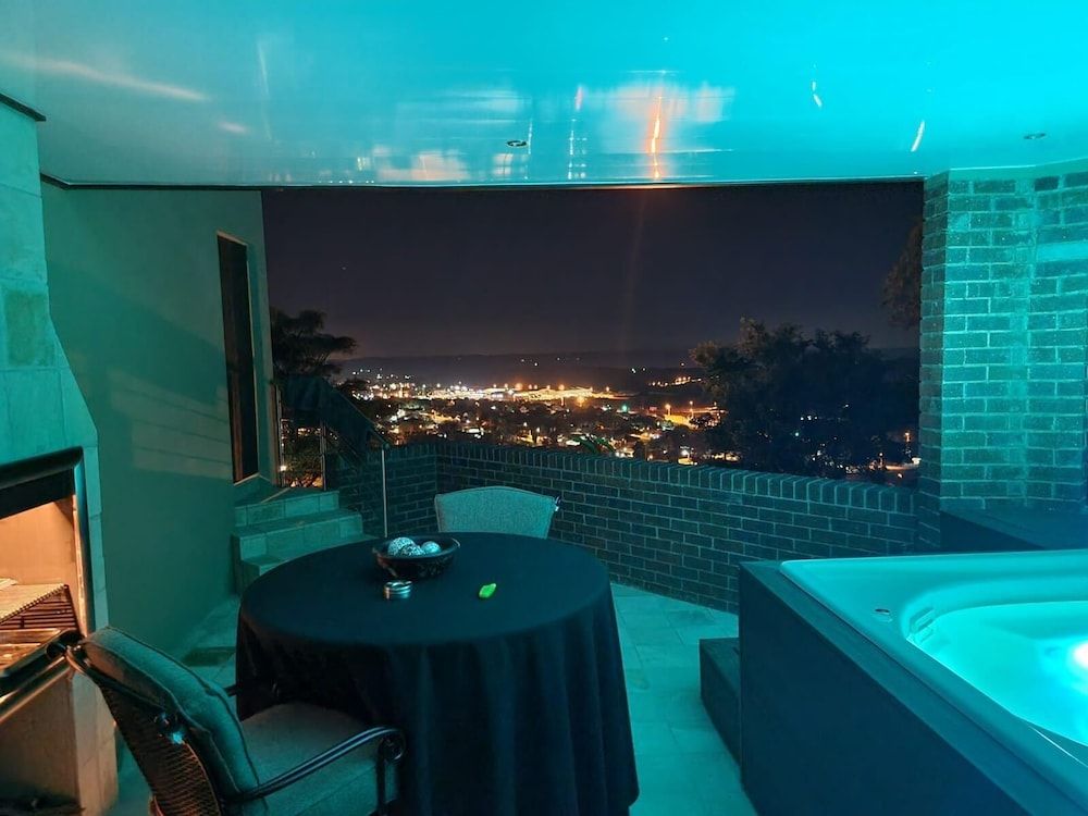 Weston Guest House Presidential Studio Suite 13