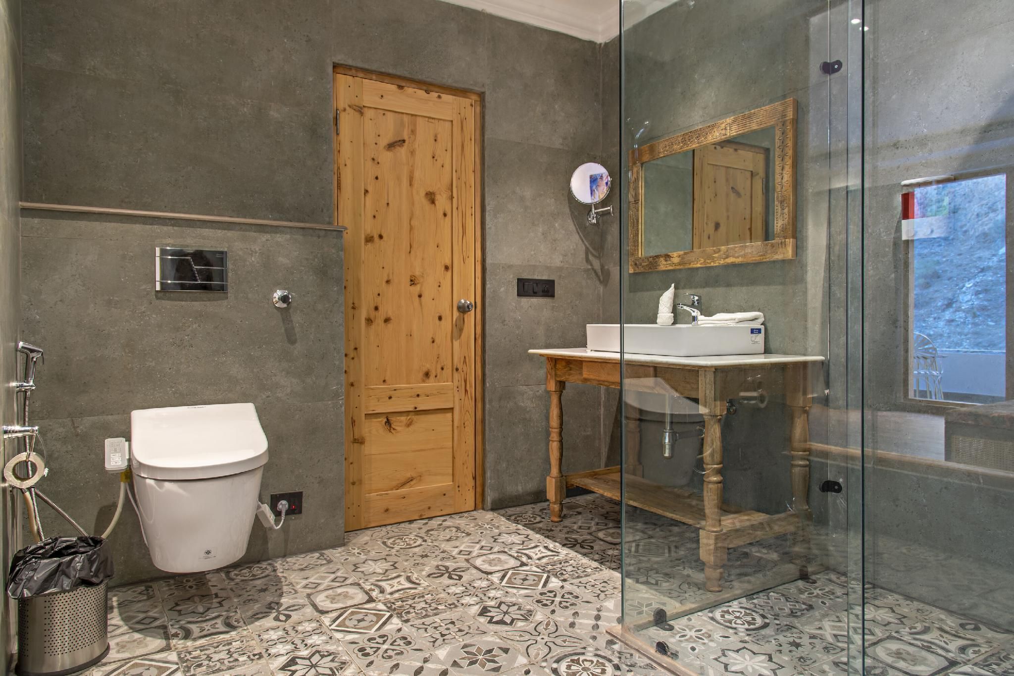 King Room with Pool View