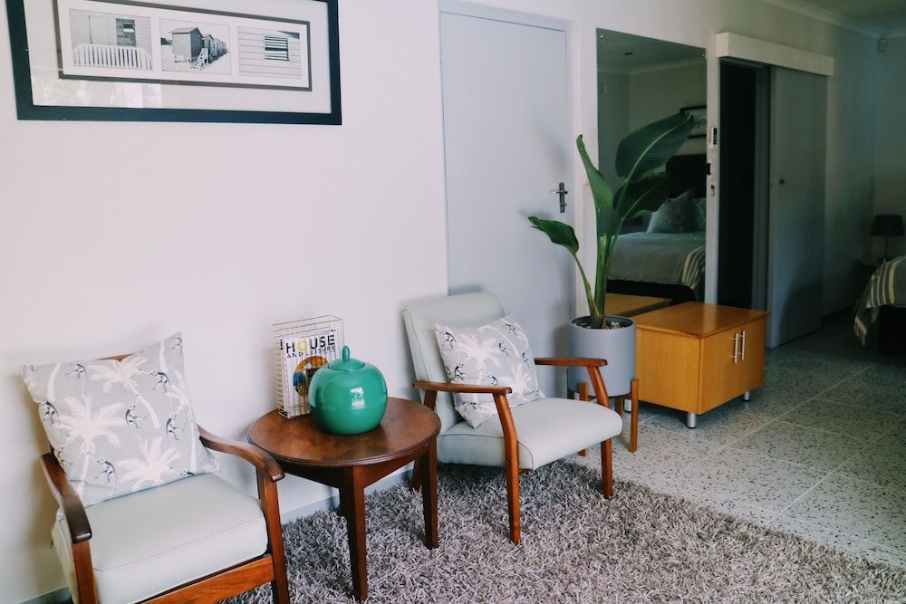 Windsor House Garden Suite 10