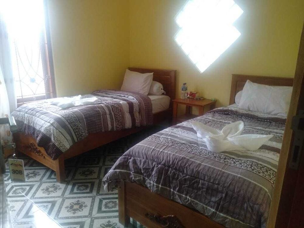 undefined Fifawind Hotel Komodo 2