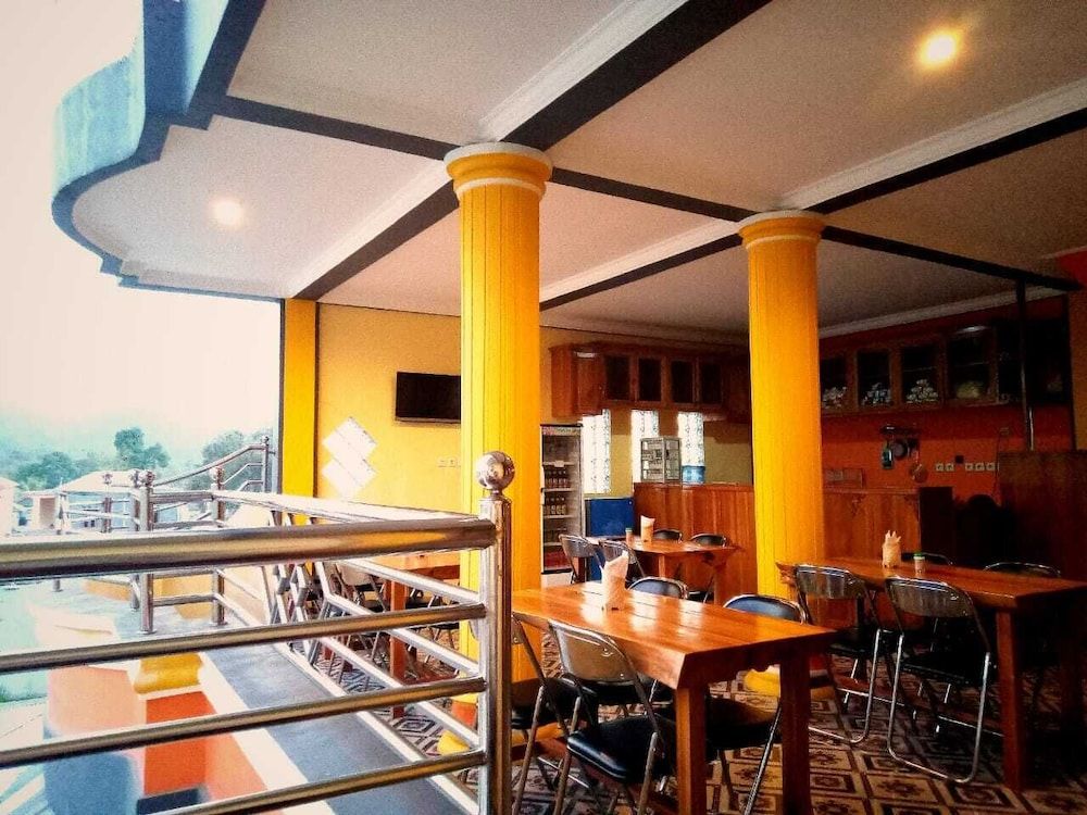 undefined Fifawind Hotel Komodo 5