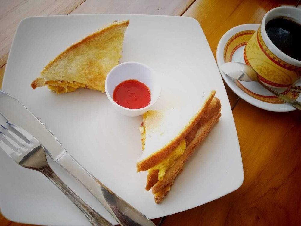 undefined Fifawind Hotel Komodo 9