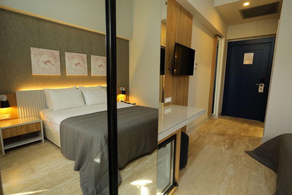 Ariel Hotel Alaçatı Standard Double Room 2