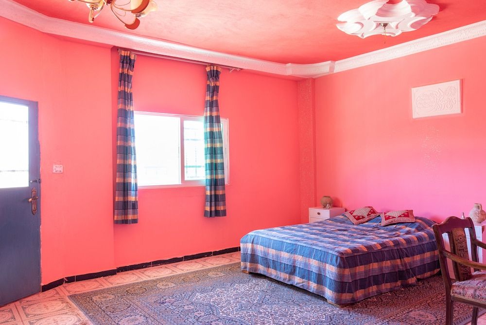Bedouin Pink EcoHouse - Hostel Basic Double Room, 1 Double Bed, Mountain View 2