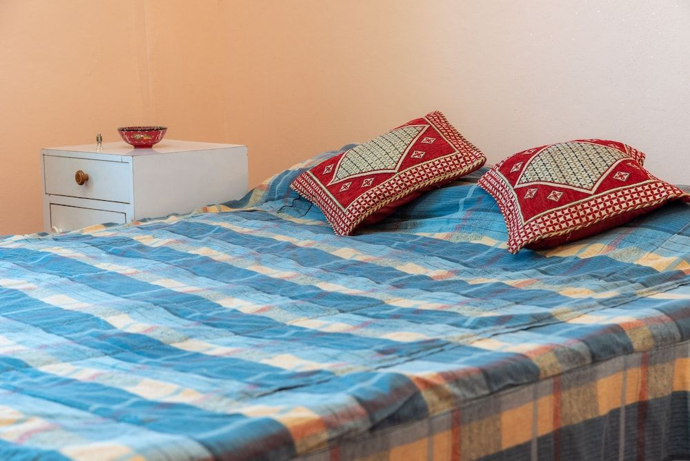 Bedouin Pink EcoHouse - Hostel Basic Double Room, 1 Double Bed, Mountain View 3