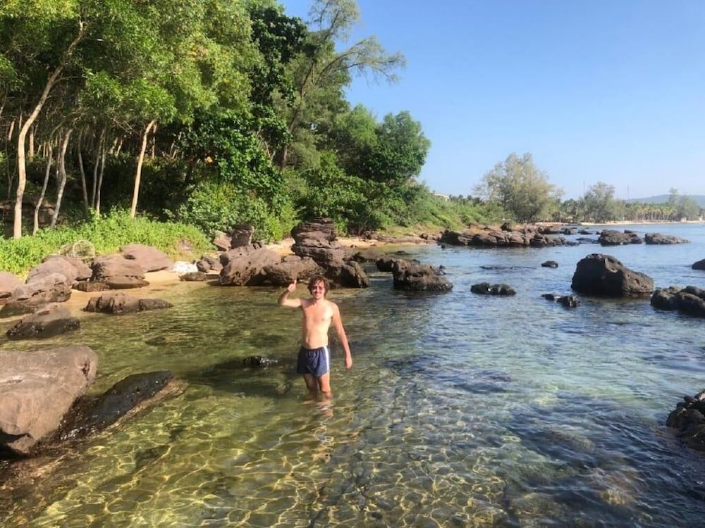 undefined COTTAGES Resort - Ong Lang Beach 6