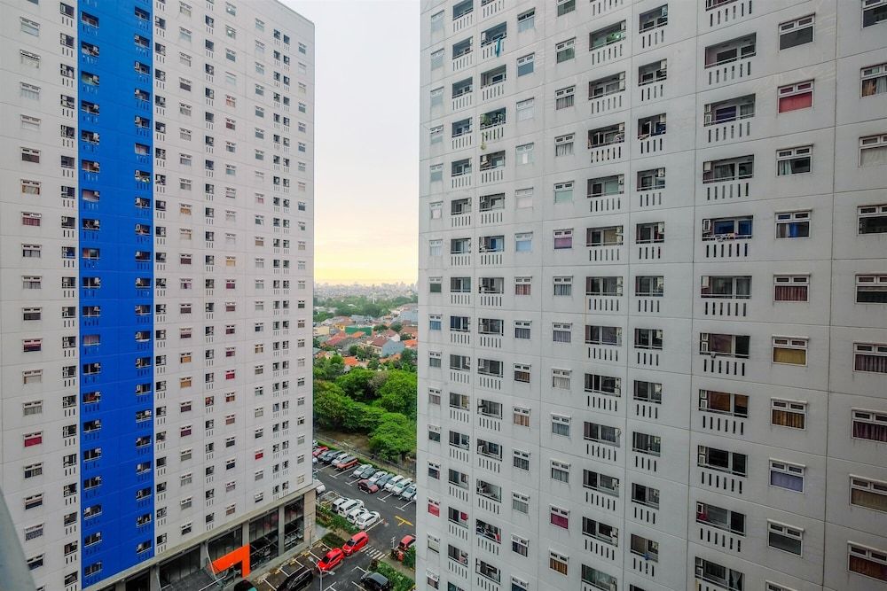 undefined Relaxing 2BR at Green Pramuka Apartment 2