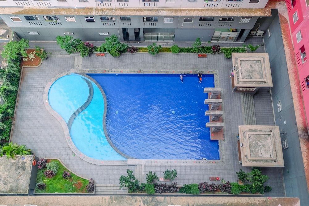 undefined Relaxing 2BR at Green Pramuka Apartment 4