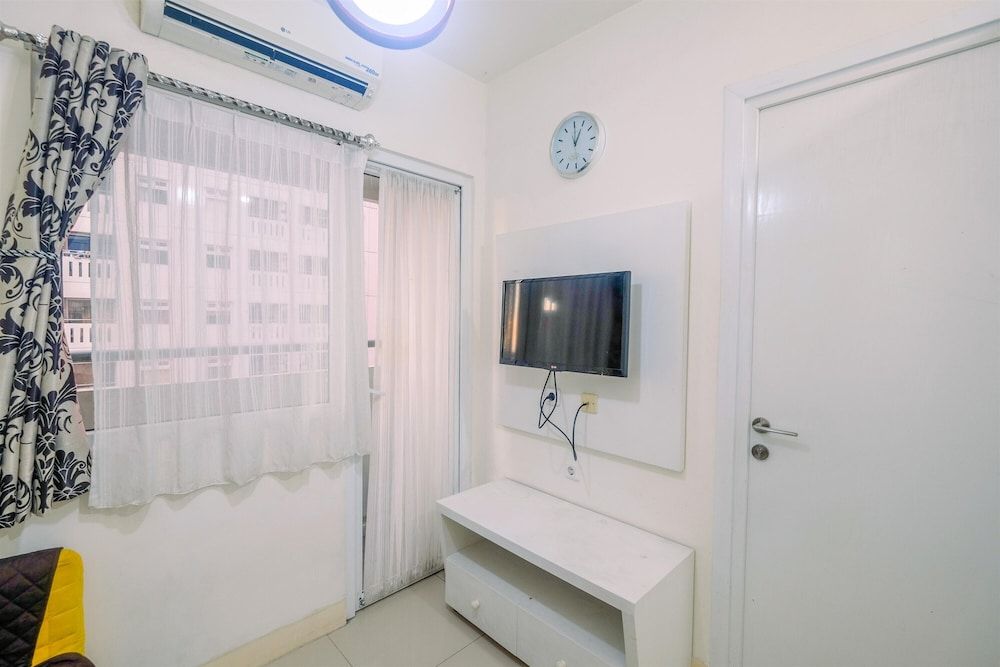 undefined Relaxing 2BR at Green Pramuka Apartment 7