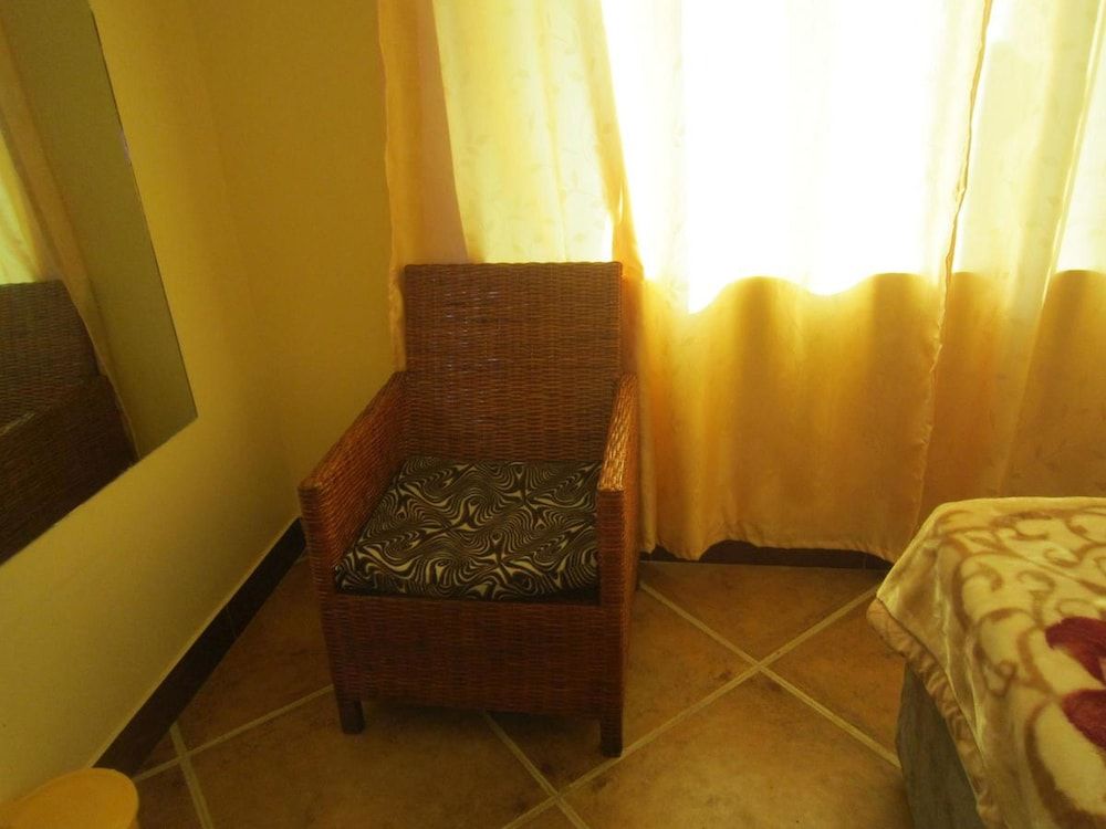 New FQ Motel Standard Single Room, 1 Queen Bed 5