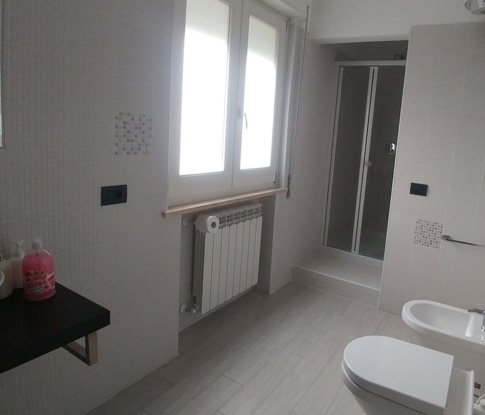 B&B I Portici Triple Room, Private Bathroom 4