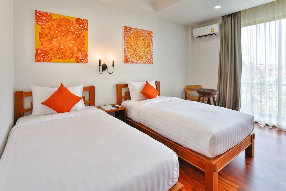 Sansuntree Twin Room 5